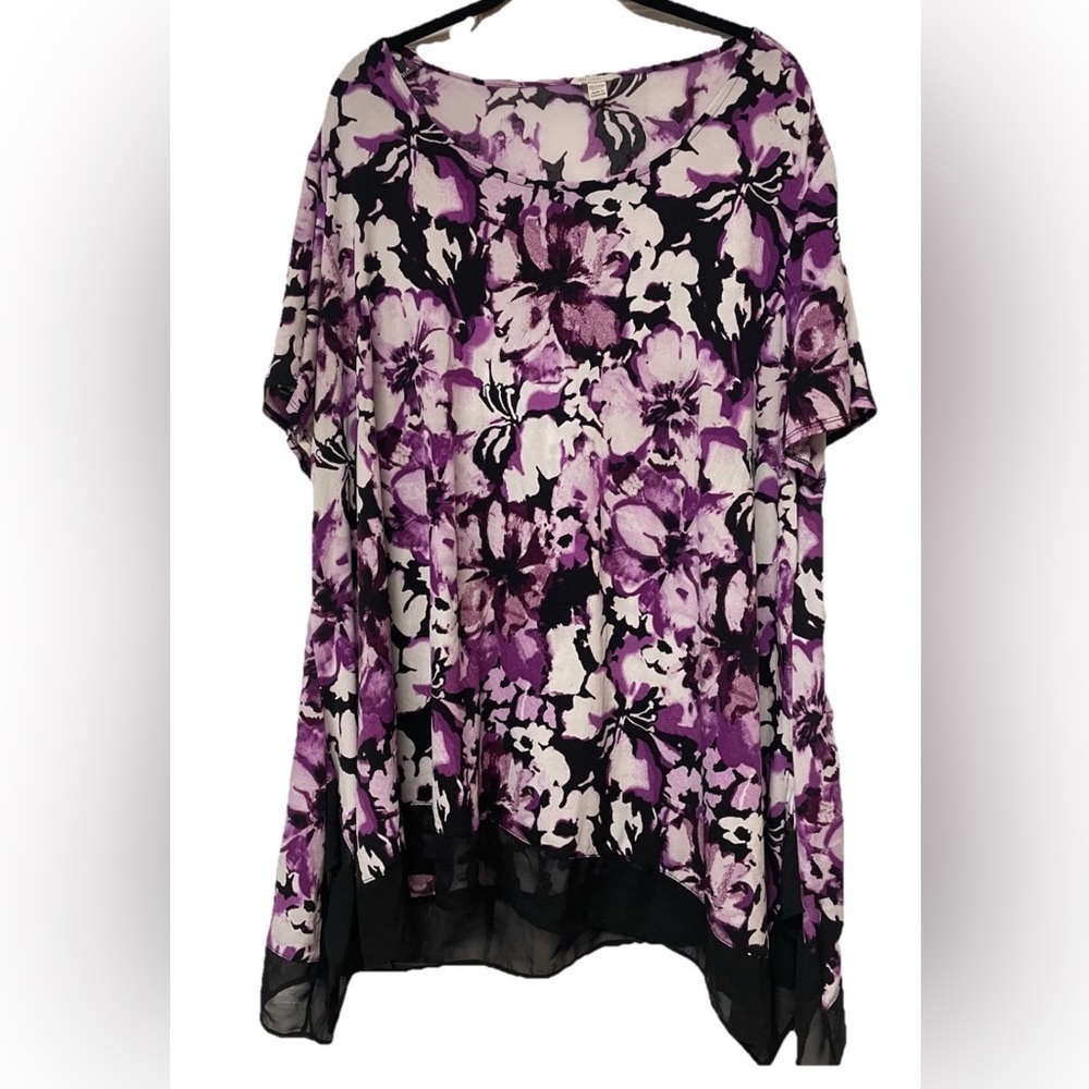 NWOT Cato Size 22W/24W Purple Black Floral Chiffon Hem Tunic Blouse Short Sleeve - Picture 2 of 7
